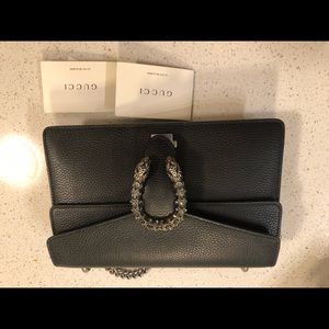 Gucci shoulder bag